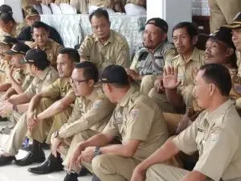 PNS Dilarang Like, Comment dan Share Medsos Capres dan Peserta Pemilu