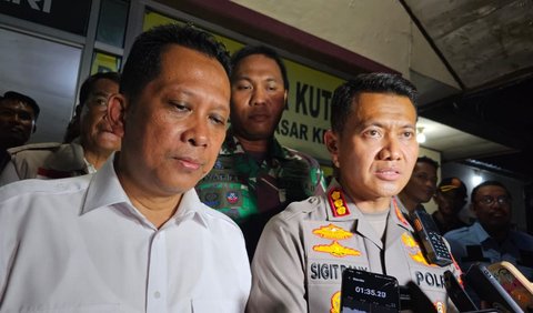 Sementara Penjabat Bupati Tangerang, Andi Ony Prihantono menyayangkan aksi kekerasan sekelompok massa terhadap para pedagang.<br>