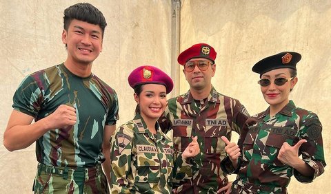 Penampilan Raffi Ahmad yang mengenakan seragam tentara langsung mencuri perhatian netizen. Mereka menuliskan berbagai komentar.<br>