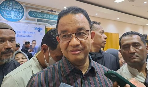 Anies menyinggung kebiasaannya seperti saat memimpin DKI Jakarta akan merampungkan dahulu tugas baru diumumkan ke publik.