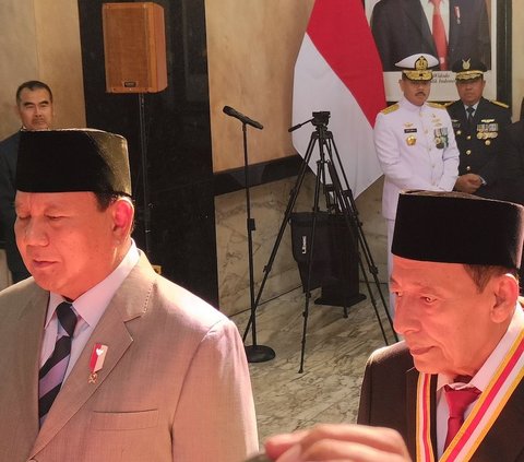 Prabowo Berikan Penghargaan Dharma Pertahanan Kepada Habib Lutfi, Ini Alasannya