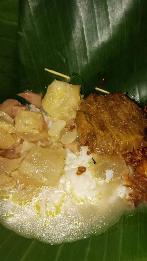 Pecahkan Rekor MURI, Cita Rasa Nasi Kikil Khas Jombang Bikin Ketagihan