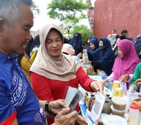 Jajan di CFD, Wali Kota Tarakan Terus Upayakan Ekonomi UMKM