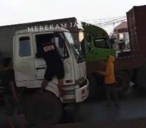 Truck Driver's Outpouring of Being Extorted in Babelan, Giving Money Every 2 Meters According to Finger Code