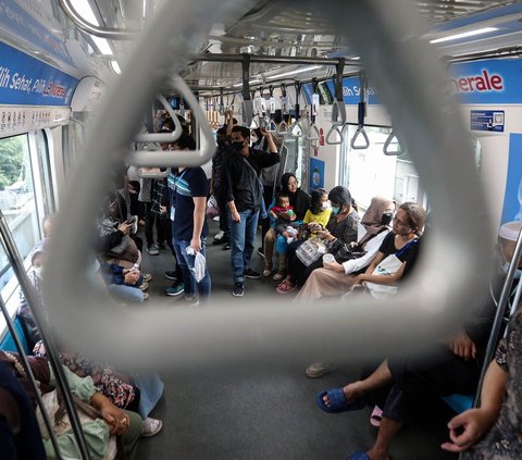 Pemprov DKI Jawab Kabar Tarif Transjakarta Disesuaikan Status Ekonomi Penumpang