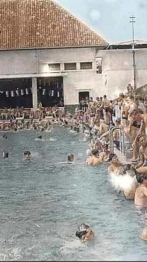 Viral Old Photo of Dutch Soldiers on Vacation at Manggarai Swimming Pool in 1946, the Vibe Feels Like Hollywood.