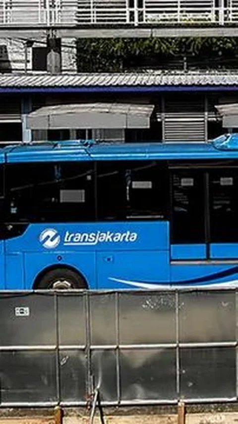 Is it true that Transjakarta fares are adjusted based on passengers' economic status? This is the answer from the DKI Transportation Agency