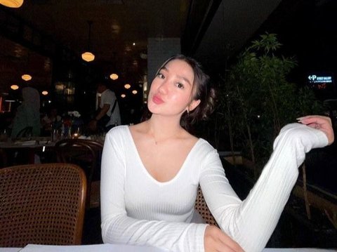 Satu Circle Dengan Rachel Vennya, 8 Foto Terbaru Chandrika Chika