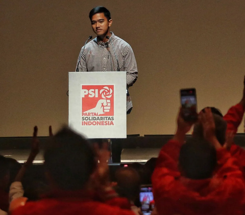 Gerindra menyambut baik putra bungsu Presiden Joko Widodo, Kaesang Pangarep resmi diangkat sebagai ketua umum Partai Solidaritas Indonesia (PSI). <br>