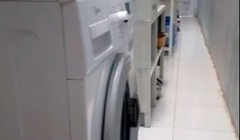 Ada Tempat Laundry