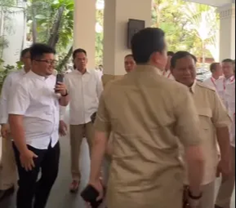 Momen Menhan Prabowo Dicegat Ajudan Ganteng, Ditegur soal Kerapian Rambut Langsung Lakukan Ini