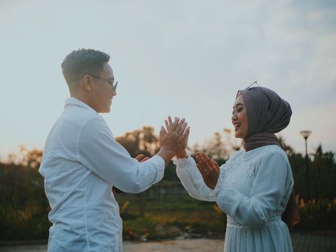 Prayer to Melt the Husband's Heart, Wives Must Know to Make 'Paksu' More Affectionate