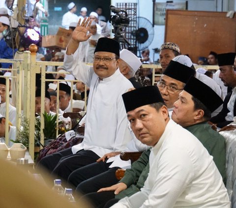 Haul KH Abdul Hamid ke-42, Ratusan Ribu Jemaah Padati Kota Pasuruan