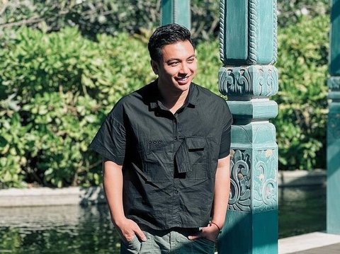 Bikin Hati Netizen Patah Hati, 8 Foto Mesra Mario Ginanjar Dengan Kekasih Baru-nya