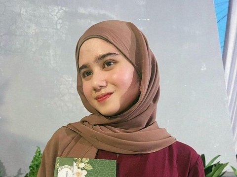 Didoakan Segera Istiqomah, 8 Foto Berhijab Tissa Biani Saat Hadiri Kajian