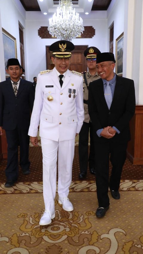 <br>Waspadai Penipuan Modus Foto Profil WhatsApp Pj Wali Kota Malang<br>