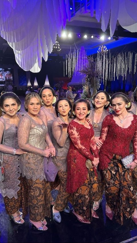 Cantik Banget, Berikut Ini Beberapa Potret Yasmine Wildblood Pakai Kebaya dan Sanggul