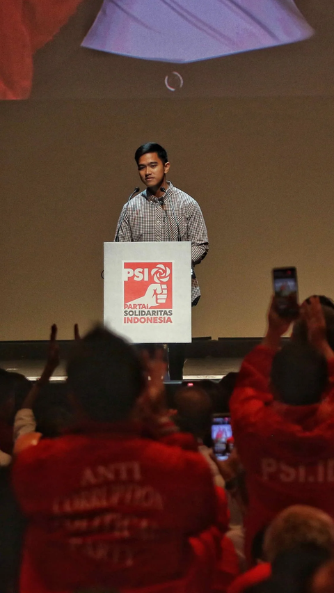VIDEO: Jawaban Tegas Jokowi Usai Kaesang Kabari jadi Ketum PSI