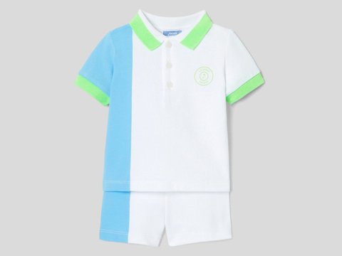 Rayyanza's Tennis Outfit, Equally Cool and Expensive as Papa Raffi's