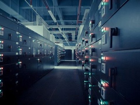 Microsoft Lirik Bangun Energi Nuklir Buat Sokong Listrik Data Center dan AI