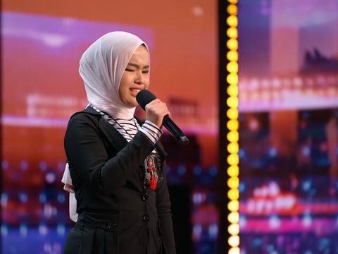 Deretan Penampilan Putri Ariani di America’s Got Talent, Dipeluk Simon Cowell Usai Final