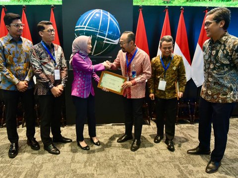 Bursa Karbon Resmi Diluncurkan, Pertamina Patra Niaga Beli Perdana Sertifikat Kredit Karbon di Indonesia