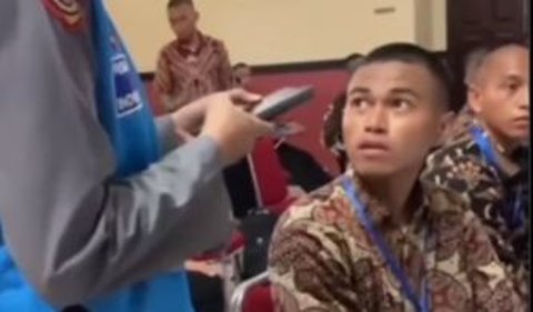 Dapat Kabar Ayah Meninggal, Langsung Dipesankan Kapal agar bisa Pulang