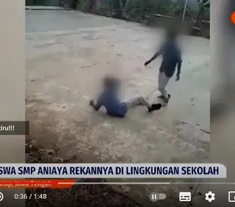 Publik dibuat geram dengan video aksi perundungan yang dilakukan oleh siswa SMP di Kecamatan Cimanggu, Kabupaten Cilacap, Jawa Tengah.
