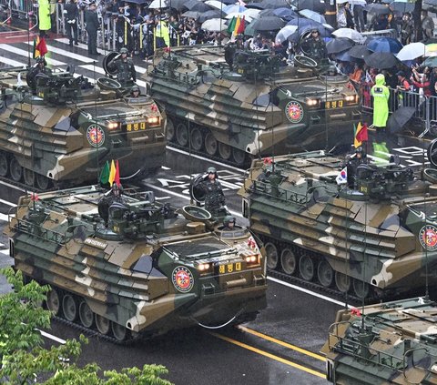 FOTO: Momen Langka Korea Selatan Pamer Kekuatan Militer Skala Besar, Peringatan Keras untuk Korut