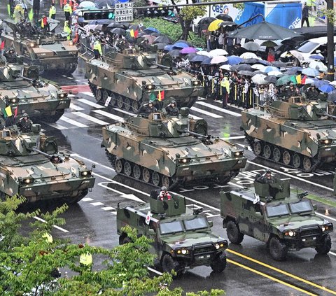 FOTO: Momen Langka Korea Selatan Pamer Kekuatan Militer Skala Besar, Peringatan Keras untuk Korut