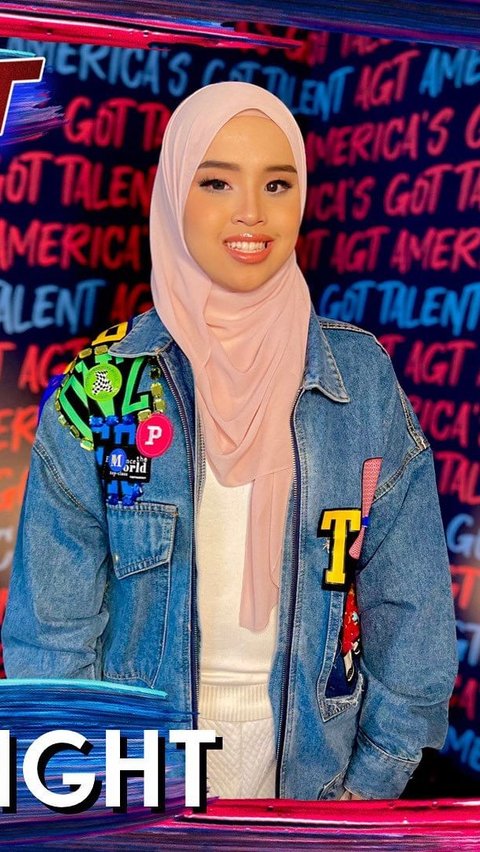 Putri Ariani tampil saat audisi AGT 2023 dengan menyanyikan lagu milik Elton John yang berjudul Sorry Seems to Be the Hardest Word.