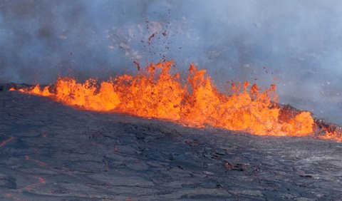 Hal ini ditunjukkan melalui komputer yang mampu memprediksikan kejadian yang akan mengubah Bumi menjadi satu superbenua vulkanik, yang dinamai peneliti sebagai Pangea Ultima. 