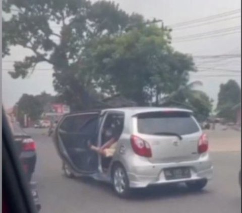 Heboh Wanita Minta Tolong di Mobil Tak Ada yang Peduli, Polisi Ungkap Faktanya