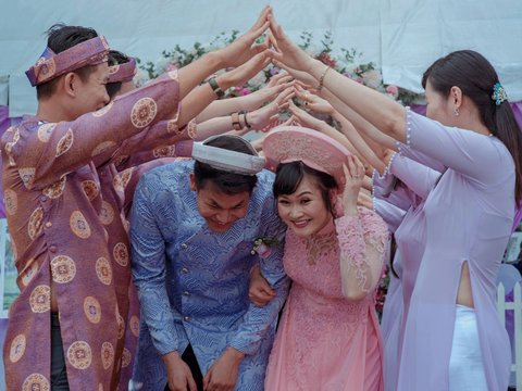 Happy Wedding untuk Sahabat yang Berkesan