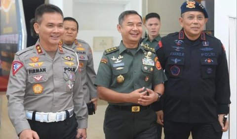 Ketiga jenderal tersebut bertemu di acara rapat koordinasi dalam rangka persiapan pengamanan Pemilu 2024.