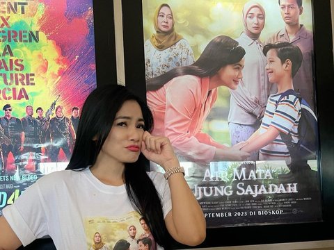 Titi Kamal Tak Bisa Berkata-kata Bertemu & Filmnya Dipuji SBY: Mimpi Apa Ya