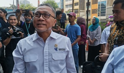 Menteri Perdagangan (Mendag) Zulkifli Hasan mengaku akan melayangkan surat kepada TikTok Shop untuk diproses lebih lanjut jika nekat mengabaikan ultimatum tersebut.<br>