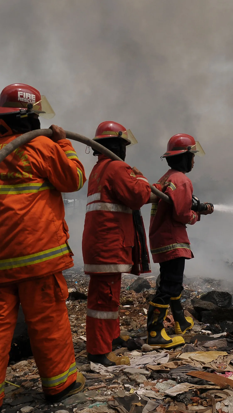 Satpam SMAN 6 Jaksel Tewas saat Padamkan Api Kebakaran Pakai APAR Kedaluwarsa, Ini Kronologinya<br>