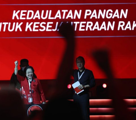 Megawati mengajak seluruh kadernya untuk berpolitik dengan nurani. Dia juga mengingatkan bahwa sumber kekuatan PDIP adalah rakyat.<br>