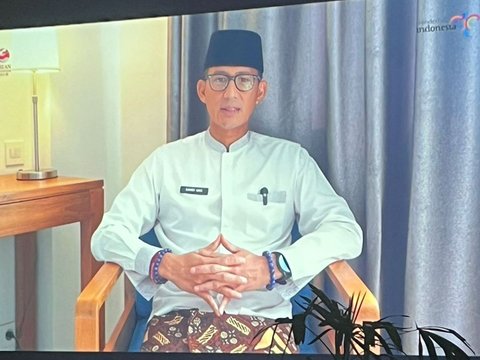 Sandiaga Uno Receives ITLS Awards 2023 for Sustainable Tourism Development in Bali