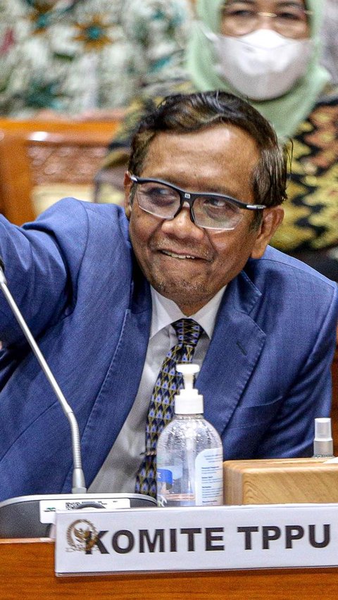 Saat Sosok Mahfud MD Riuh Disambut Kader PDIP di Rakernas IV<br>