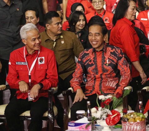 Jokowi Bisiki Ganjar soal Program Kedaulatan Pangan, PDIP: Sudah Kode Keras Itu