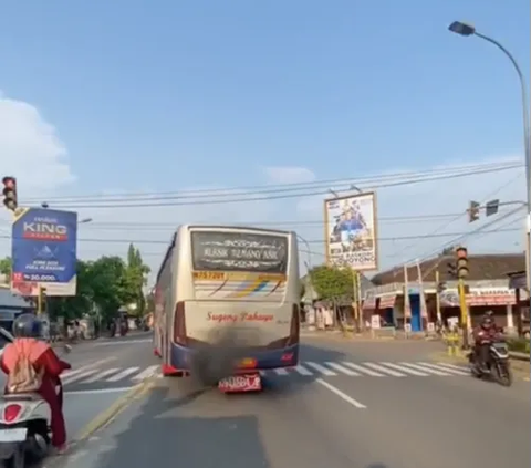 Begini Ugal-ugalannya Bus Sugeng Rahayu di Jalan, Penumpang Atheis Bisa Langsung Sadar Ingat Tuhan