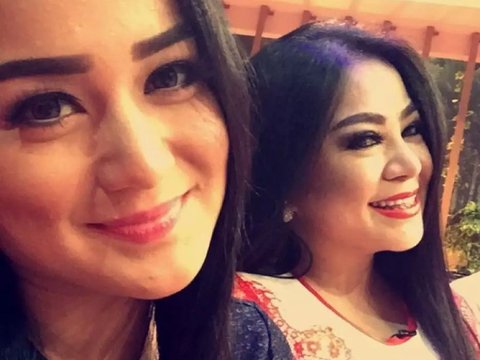 11 Potret Selebritis Ibu dan Anak Ini Sama-Sama Jadi Penyanyi Raih Popularitas