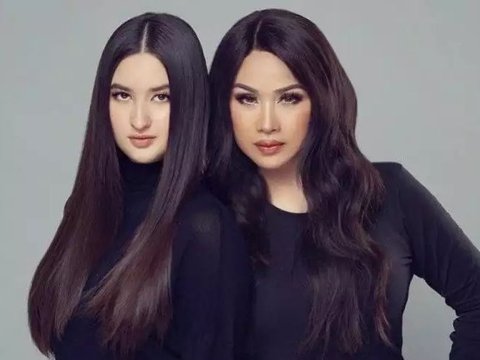 11 Potret Selebritis Ibu dan Anak Ini Sama-Sama Jadi Penyanyi Raih Popularitas