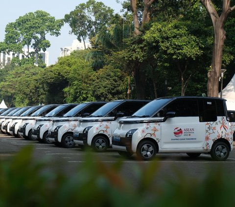 Wuling Air ev Jadi Mobillitas Resmi Delegasi 22 Negara di KTT ASEAN Jakarta 2023