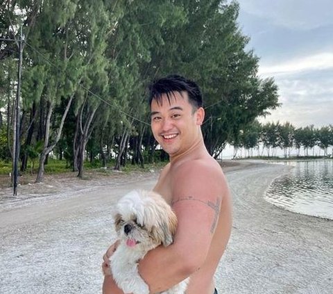 Pengusaha Muda yang Ganteng Abis, Potret Darrel Jowono Adik Zack Lee yang Ternyata Lulusan Amerika