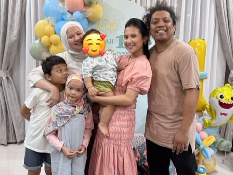 10 Potret Anak Indah Permatasari Si Roti Sobek Rayakan Ulang Tahun Pertama Secara Sederhana