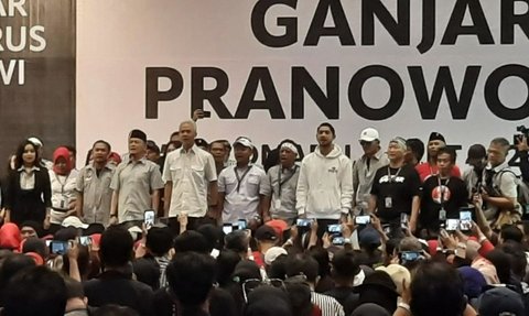 Di Depan Ribuan Pendukung, Ganjar: Relawan Itu Jangan Seperti Tarzan, Dukung Capres Sana Sini