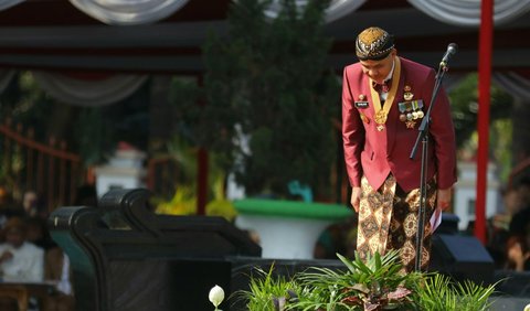 Selain itu, Ganjar juga pamit kepada para pendukungnya karena masa jabatan sebagai gubernur Jawa Tengah segera berakhir.<br>
